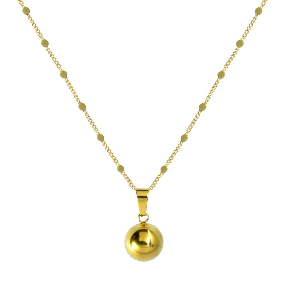 Gold necklace with a round pendant