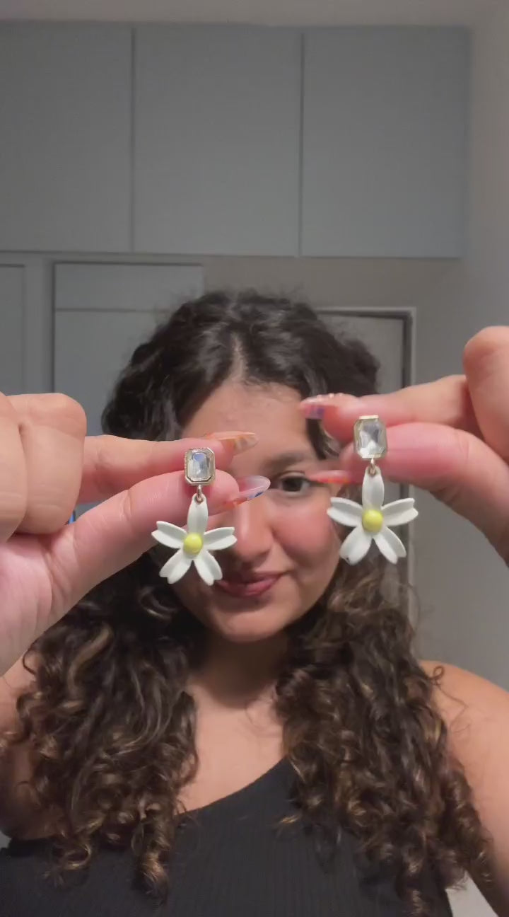 Sunshine Daisy Drop Earrings