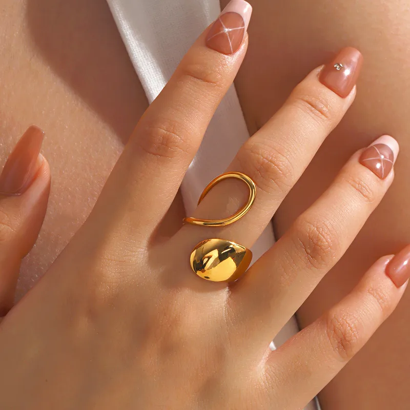 Golden Statment Abstract Ring
