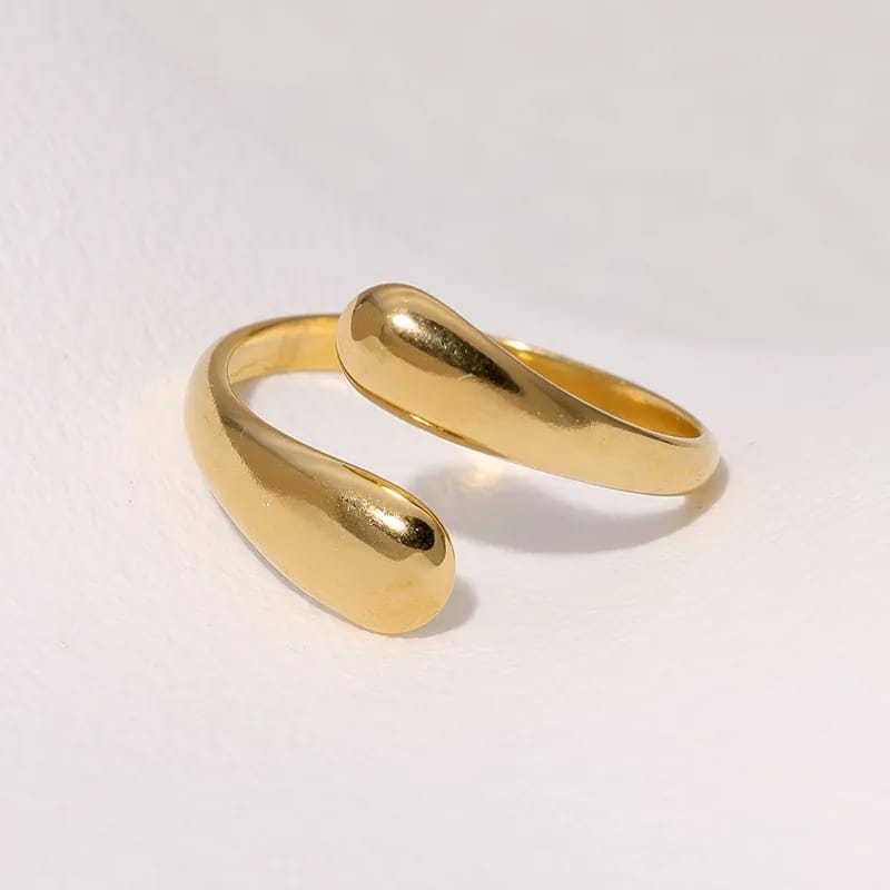 Gold Teardrop Ring